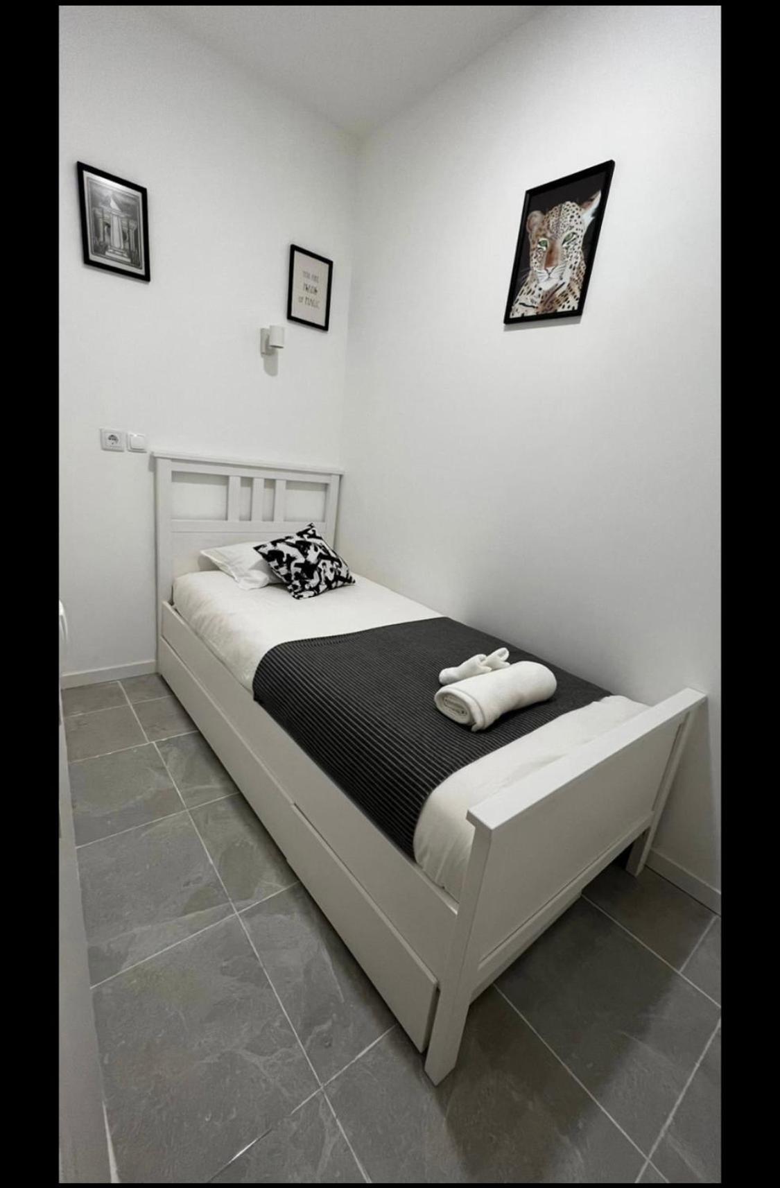 Homestay Conde Do Redondo *